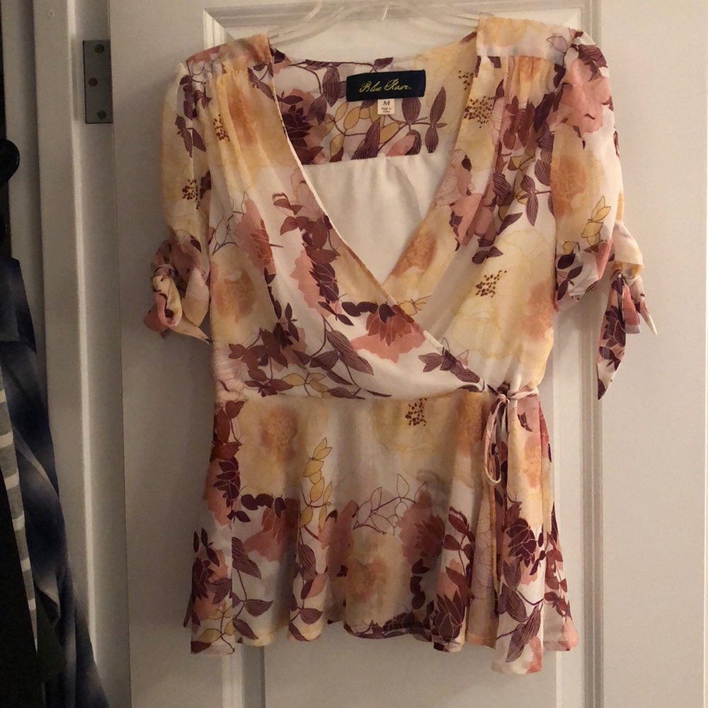 Floral Short Sleeve Top